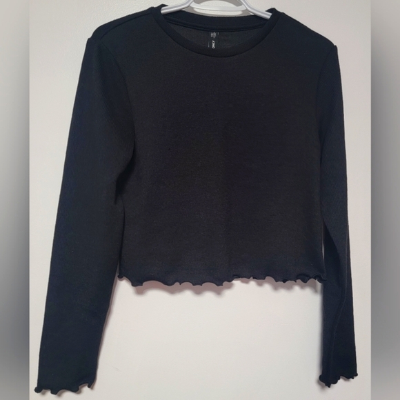 ONLY Ribbed Cropped Sweater - Picture 1 of 1